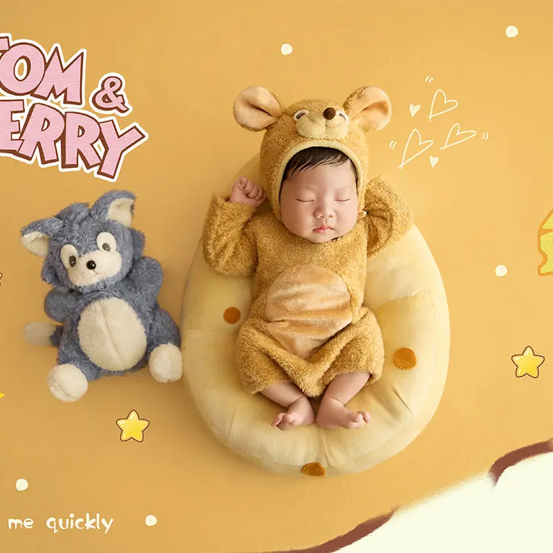 Tom and Jerry Theme Set - Newborn Photography Props - Image 4